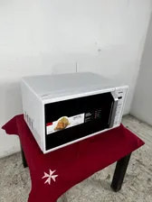 СВЧ печь TOSHIBA MM EM 24P