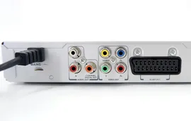 DVD-плеер Toshiba SD-590SR