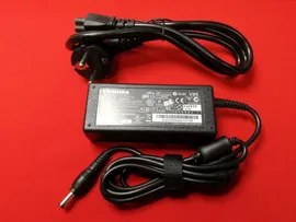 002730 Блок питания (сетевой адаптер) для ноутбуков Toshiba 19V 3.42A 5.5x2.5 HC